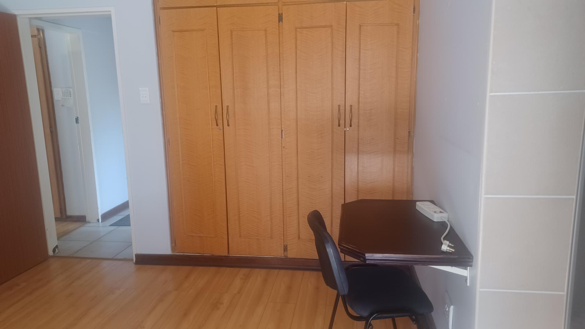  of property in Dagbreek