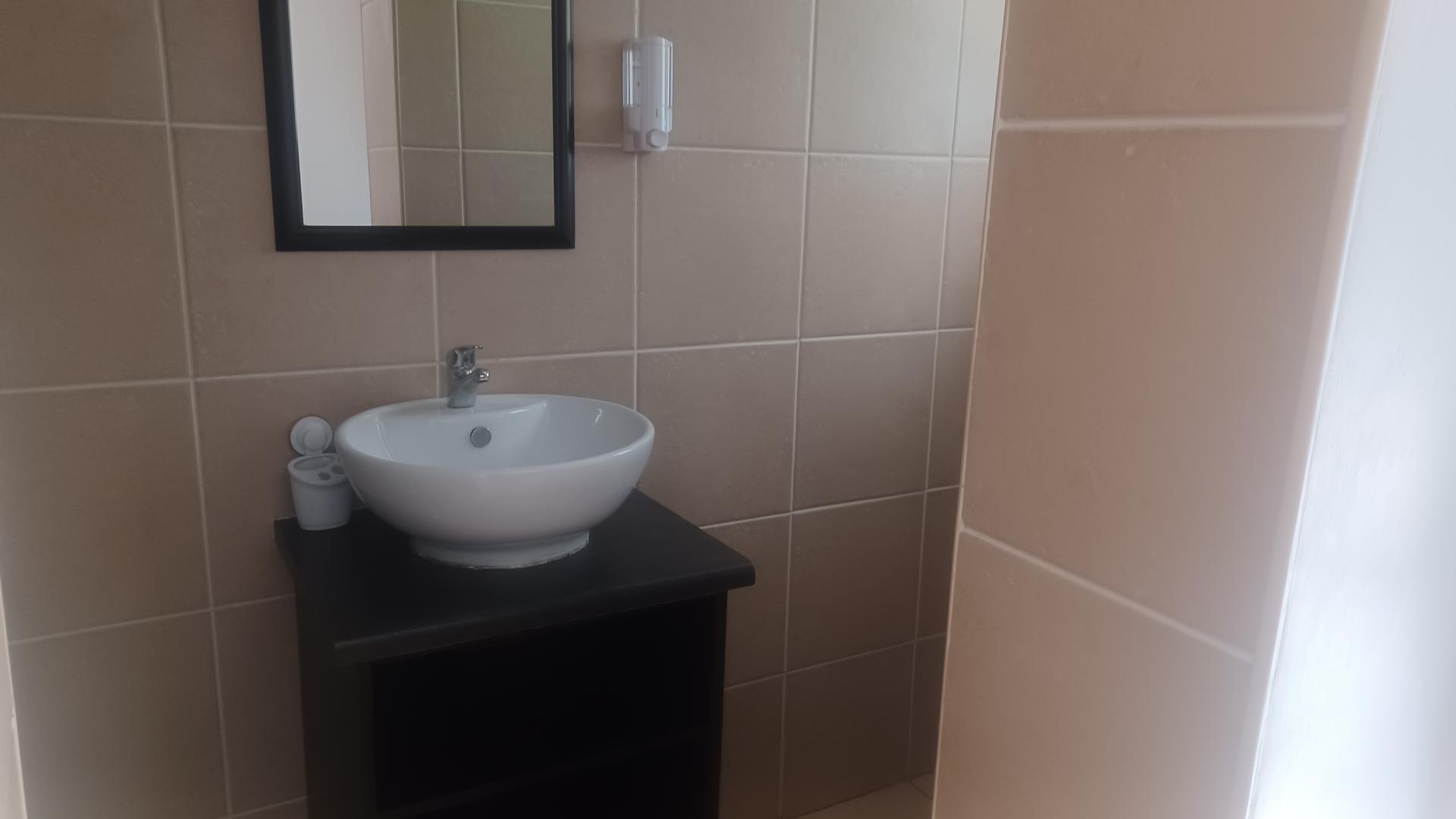  of property in Dagbreek