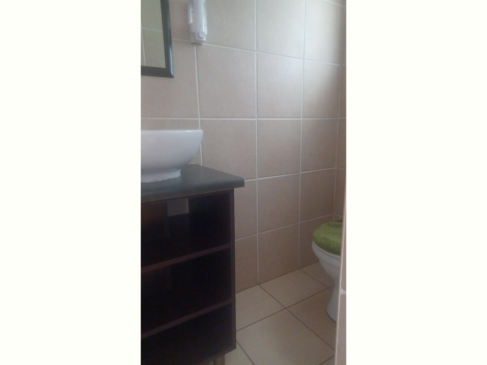  of property in Dagbreek