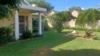 3 Bedroom 3 Bathroom House for Sale for sale in Dagbreek