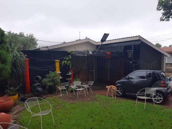 3 Bedroom House for Sale For Sale in Jan Niemand Park - MR675654