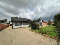 3 Bedroom 2 Bathroom House for Sale for sale in General Albertspark