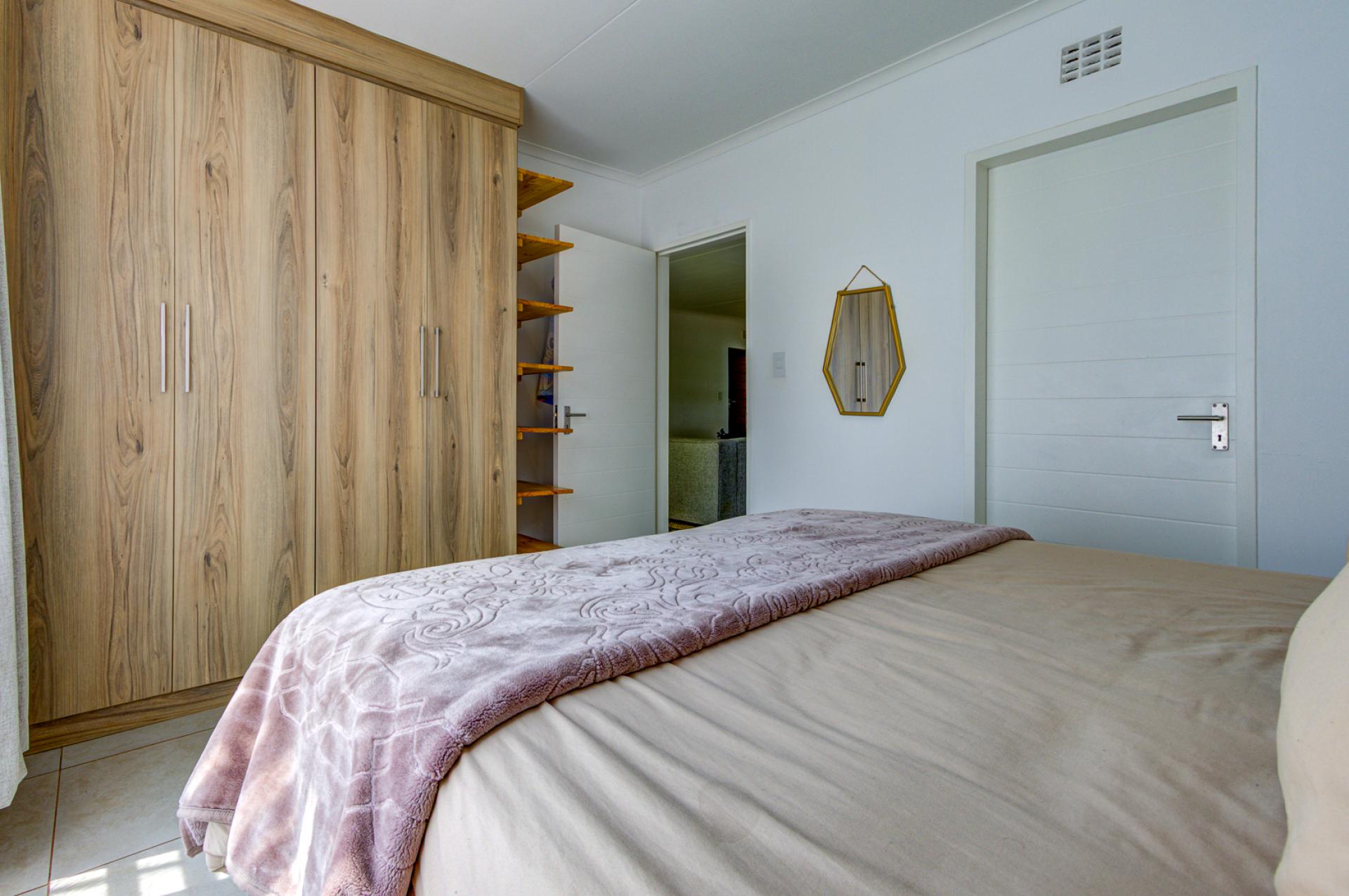 Main Bedroom of property in Witfontein