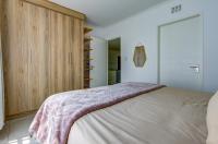 Main Bedroom of property in Witfontein