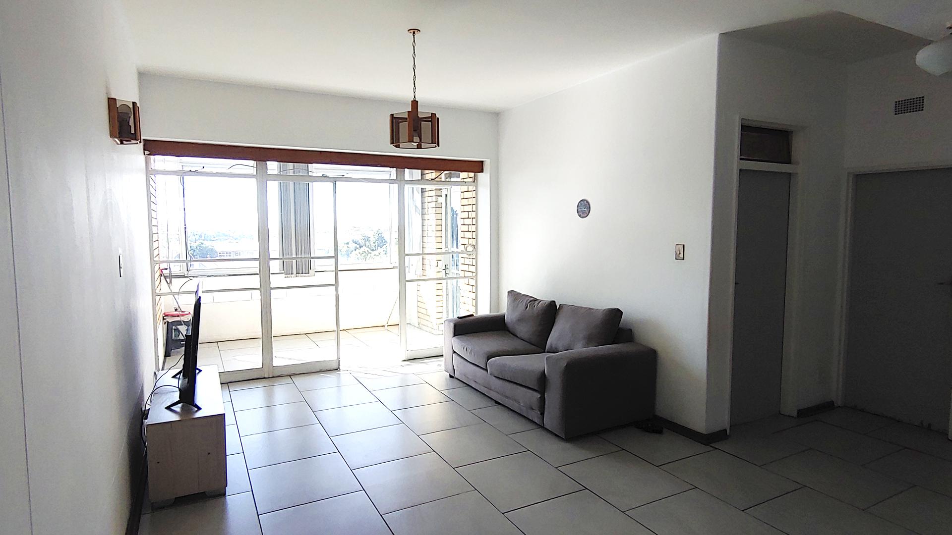 Lounges of property in Kimberley