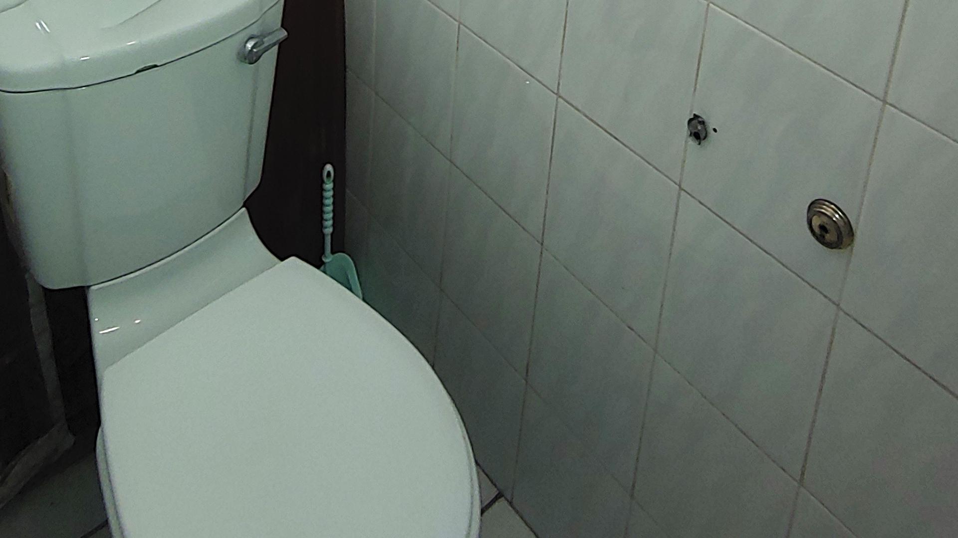 Bathroom 1 of property in Kimberley