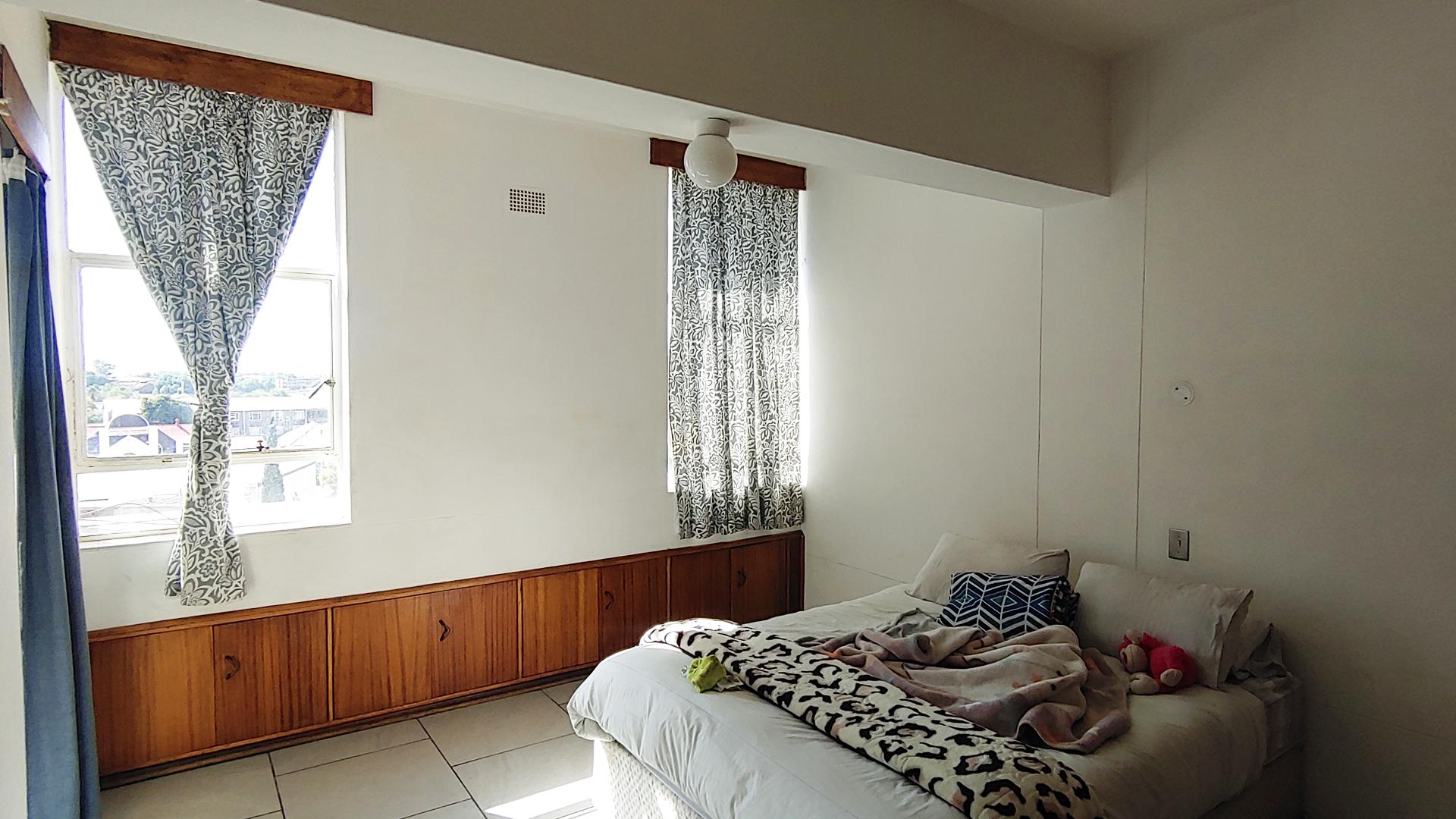 Bed Room 1 of property in Kimberley