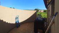 Flatlet - 98 square meters of property in Mooikloof