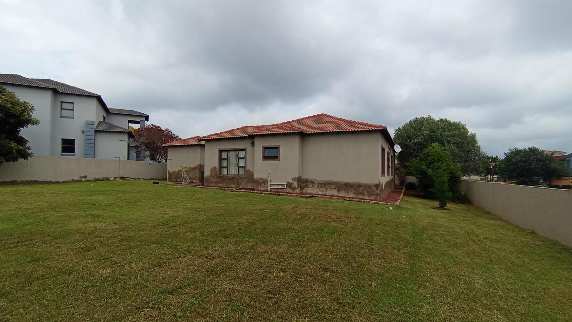 Backyard of property in Akasia