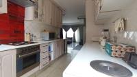 Kitchen - 13 square meters of property in Akasia
