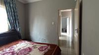 Bed Room 3 - 13 square meters of property in Akasia