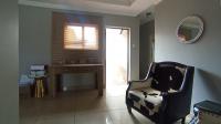 Spaces - 27 square meters of property in Akasia