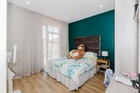 of property in Glen Marais