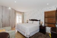  of property in Glen Marais