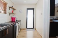  of property in Glen Marais