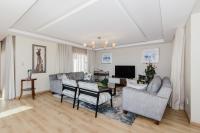  of property in Glen Marais