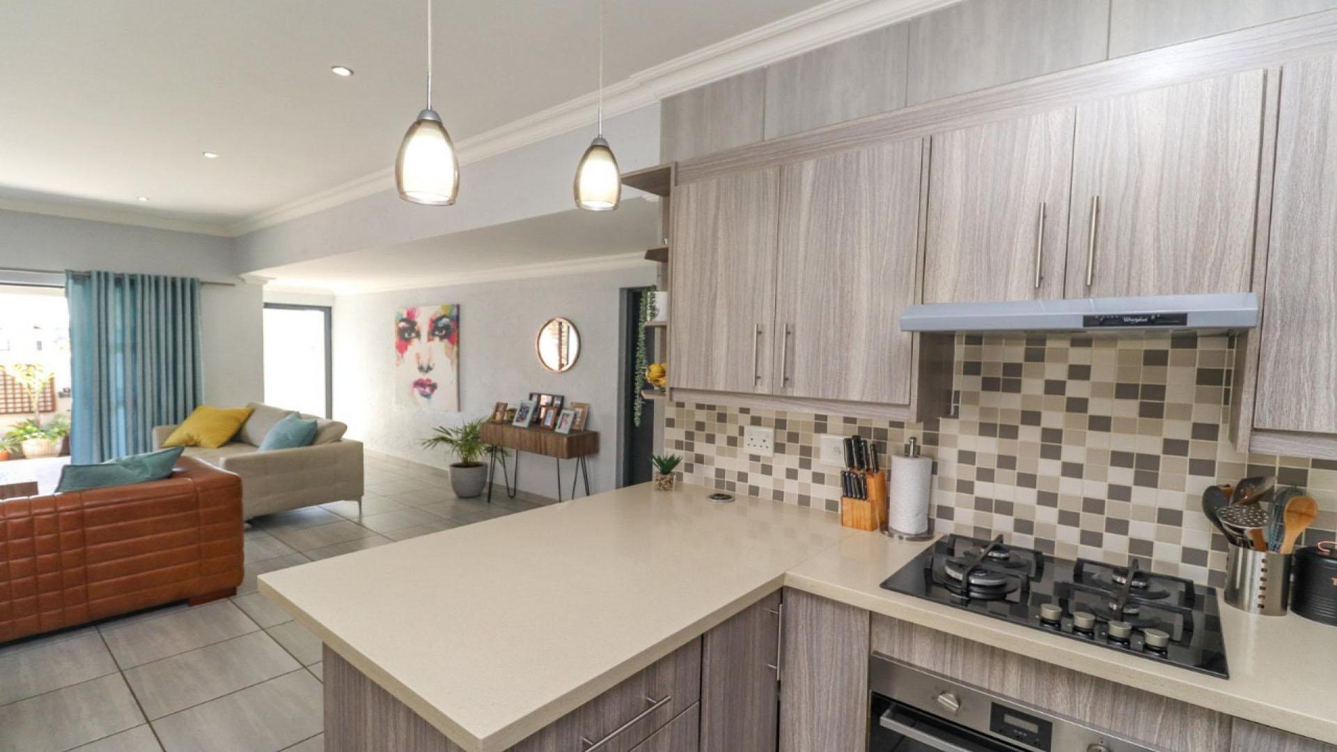 Kitchen of property in Pomona