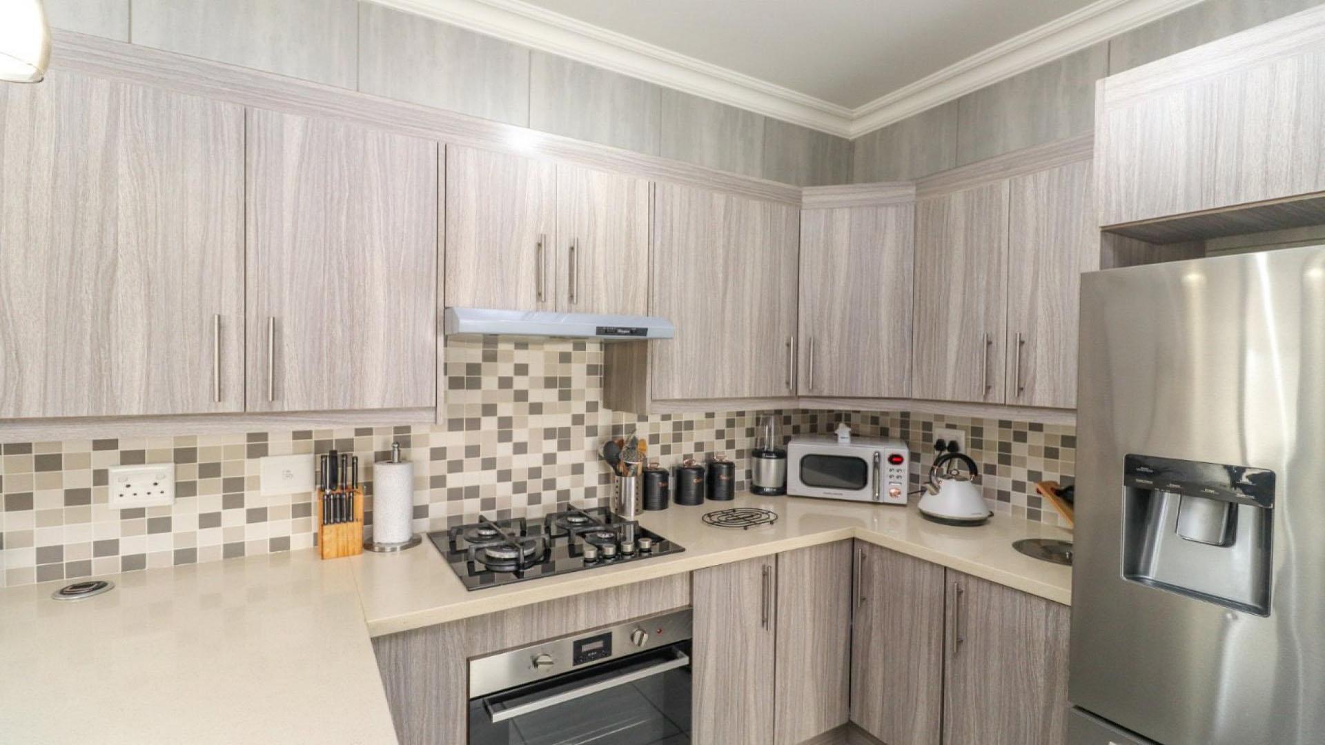 Kitchen of property in Pomona