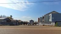 Front View of property in Pomona