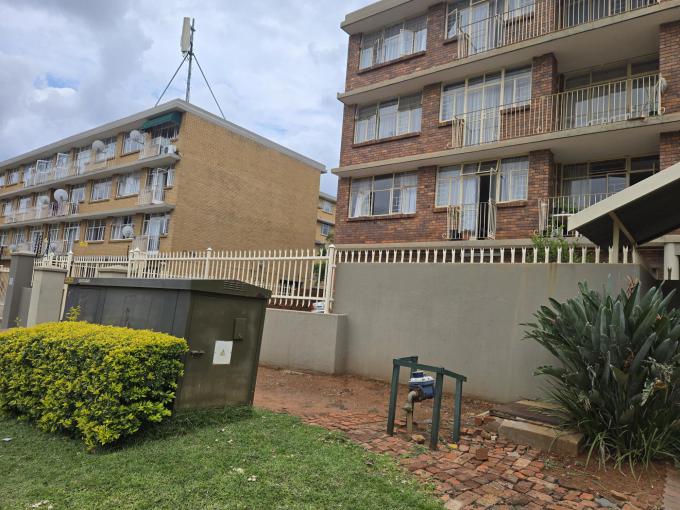 2 Bedroom Apartment for Sale For Sale in Sinoville - MR675720