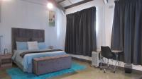 Bed Room 1 - 22 square meters of property in Jeppestown South