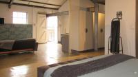 Bed Room 1 - 22 square meters of property in Jeppestown South