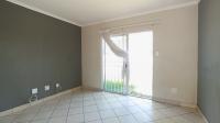 Lounges - 17 square meters of property in Kirkney