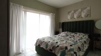 Main Bedroom - 12 square meters of property in Bergbron