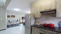 Kitchen - 8 square meters of property in Bergbron
