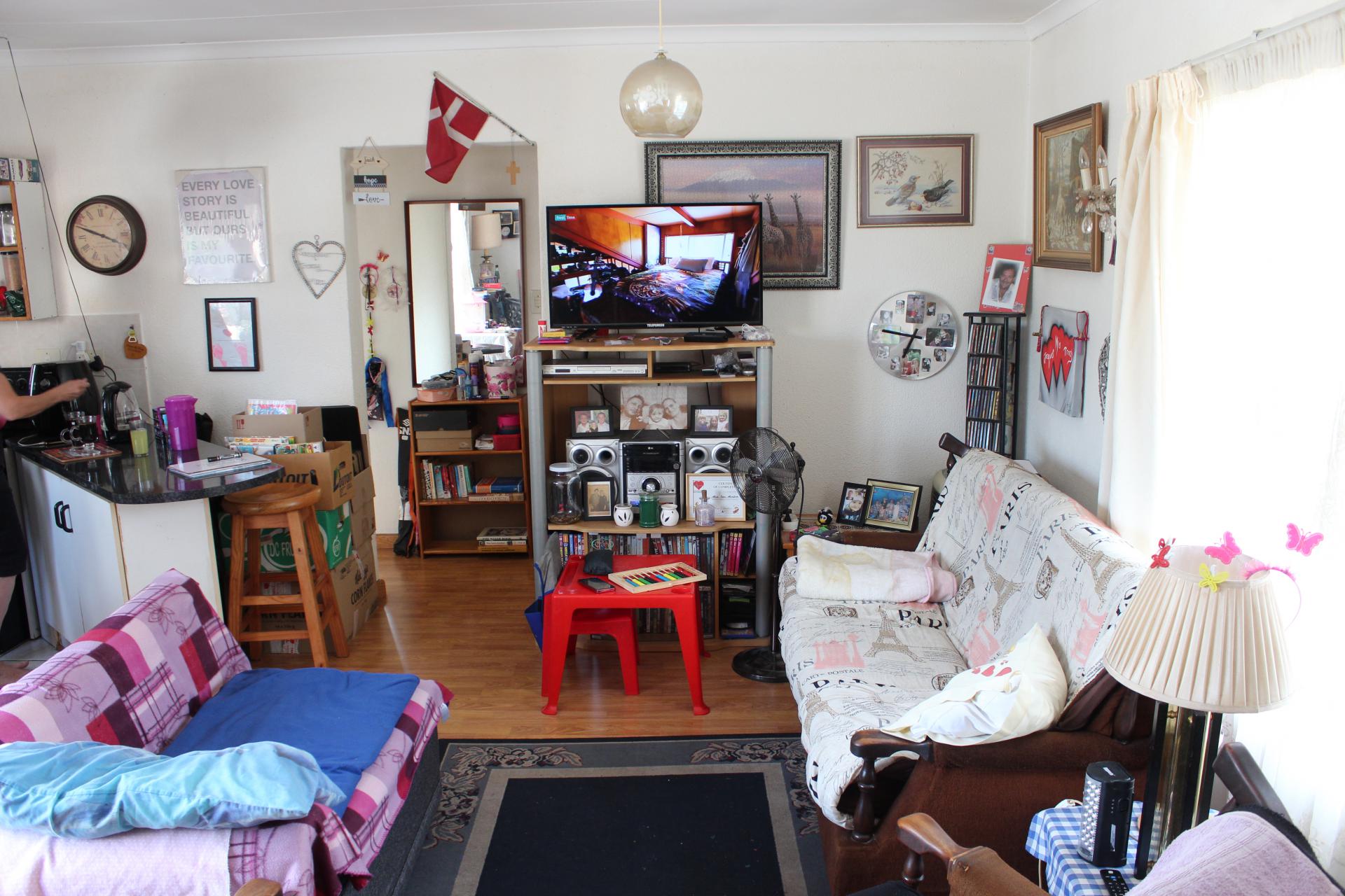  of property in Bonaero Park