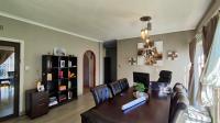 Dining Room - 21 square meters of property in Boksburg