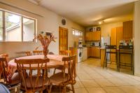  of property in Glen Marais