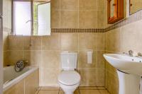  of property in Glen Marais