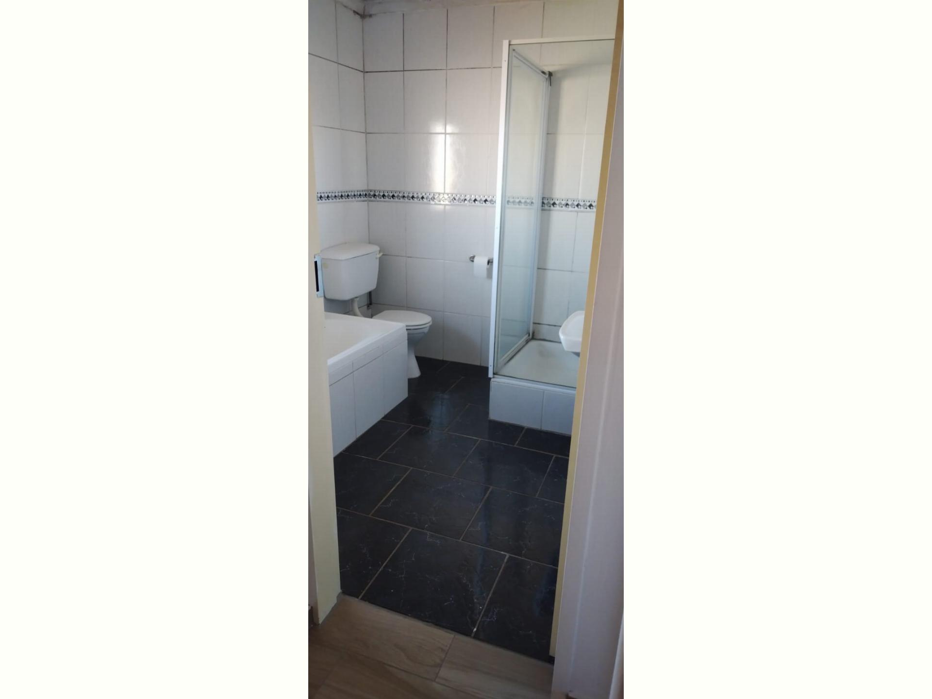  of property in Lindhaven