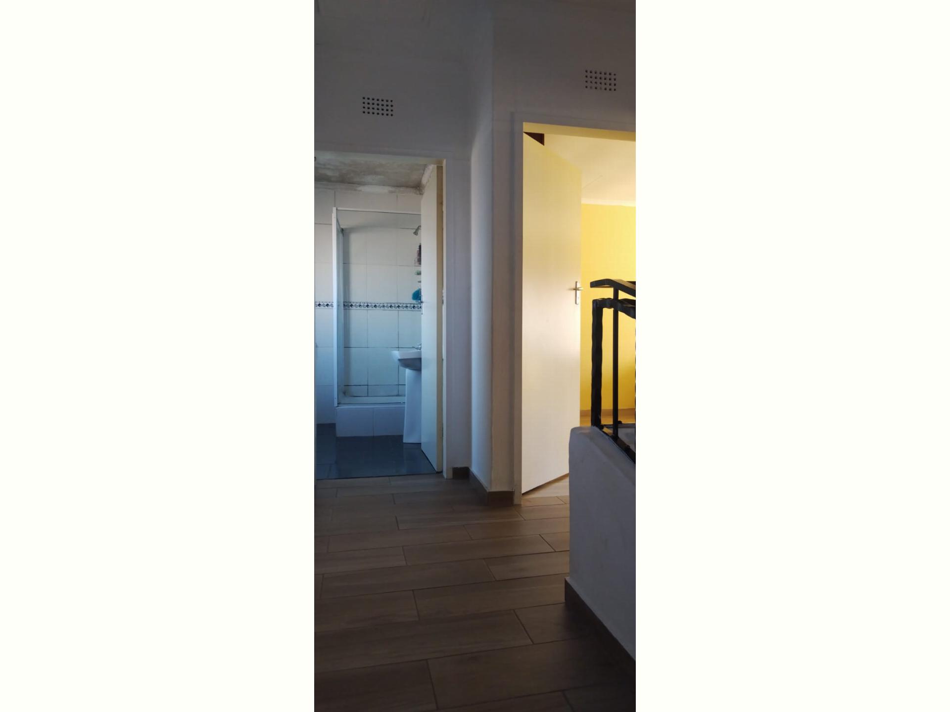  of property in Lindhaven