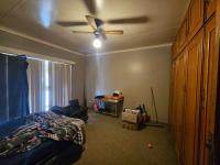  of property in La Hoff