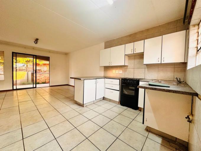 2 Bedroom Apartment for Sale For Sale in Brenthurst - MR675796