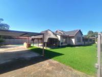 3 Bedroom 2 Bathroom House for Sale for sale in General Albertspark