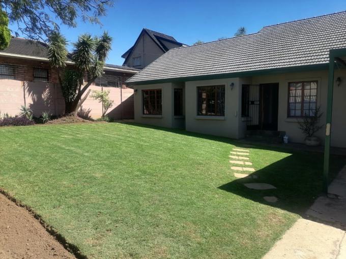 3 Bedroom House for Sale For Sale in South Crest - MR675814