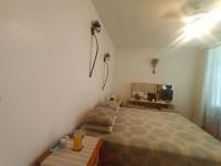  of property in Brackendowns