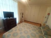  of property in Brackendowns