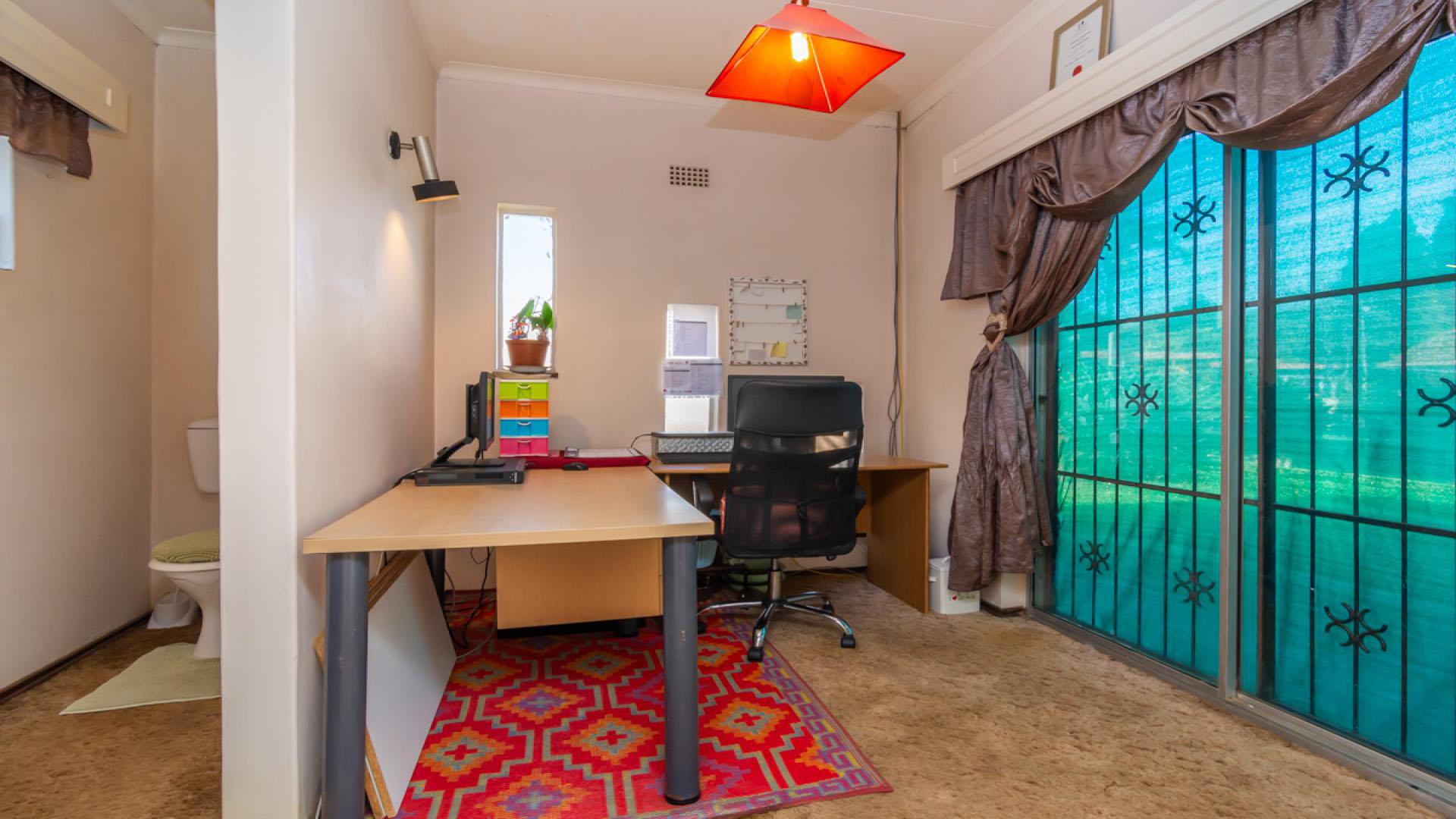 Study - 8 square meters of property in Wilropark