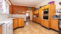 Kitchen of property in Wilropark