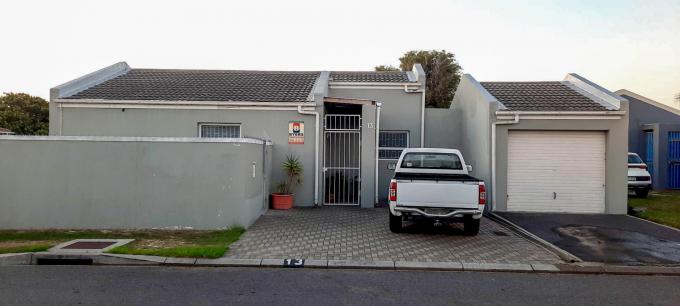 3 Bedroom House for Sale For Sale in Townsend Estate - MR675876