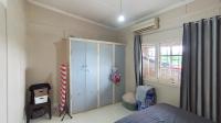 Bed Room 2 - 15 square meters of property in Parkhill