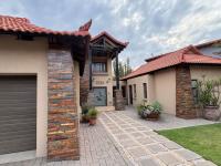 3 Bedroom 3 Bathroom House for Sale for sale in Vanderbijlpark