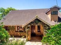  of property in Kloof 