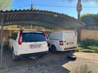 3 Bedroom 2 Bathroom Flat/Apartment for Sale for sale in Die Hoewes