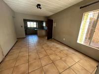  of property in Die Hoewes
