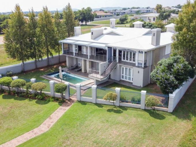 4 Bedroom House for Sale For Sale in Vaal Oewer - MR675937